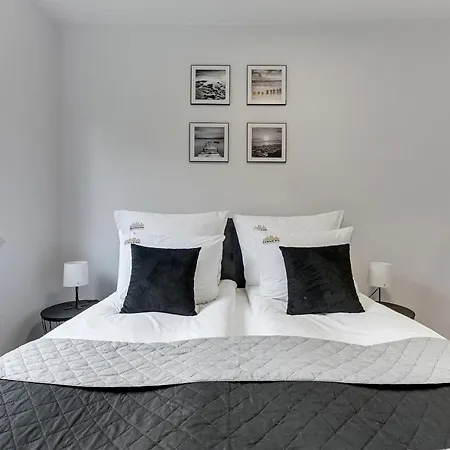 Morska Bryza By Downtown * بوتسك